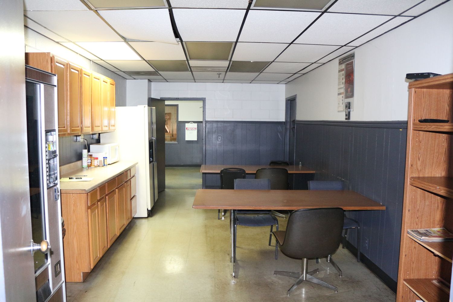 401 S Dirksen Pkwy, Springfield, IL 62703